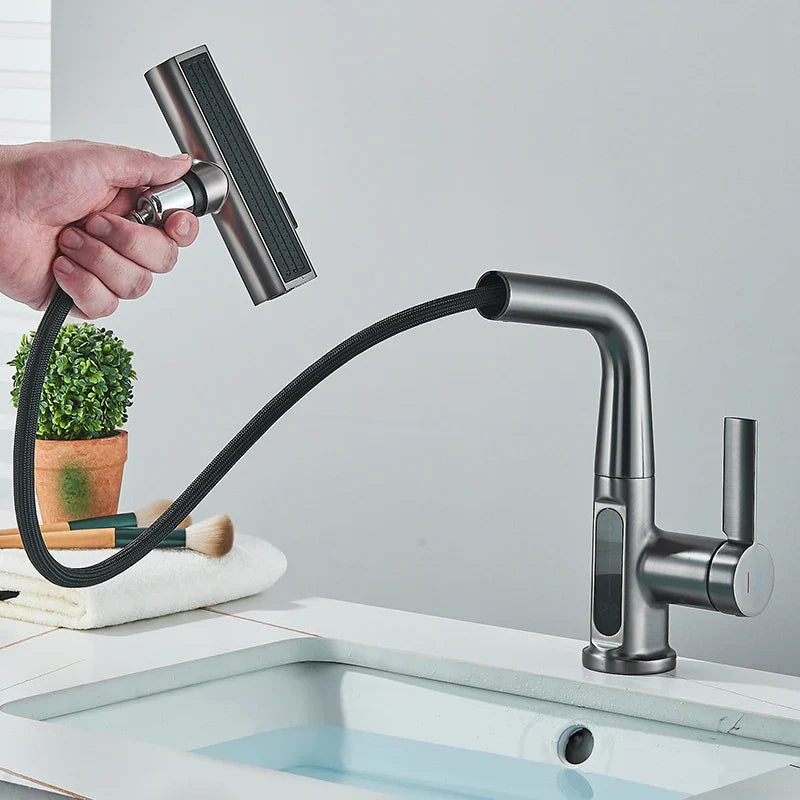 Torneira, com Misturador e Pulverizador para pia com agua quente e fria - Possui display digital