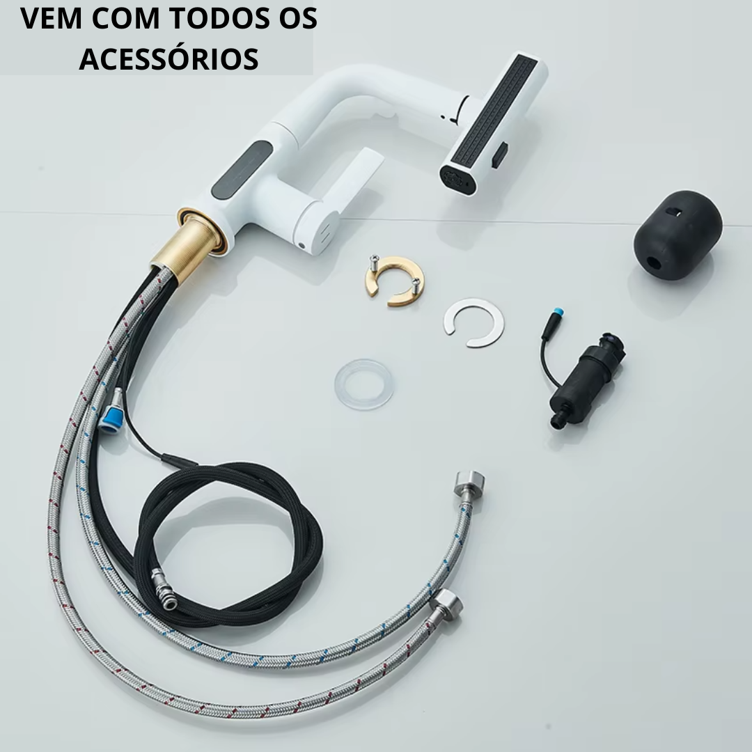 Torneira, com Misturador e Pulverizador para pia com agua quente e fria - Possui display digital