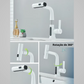Torneira, com Misturador e Pulverizador para pia com agua quente e fria - Possui display digital