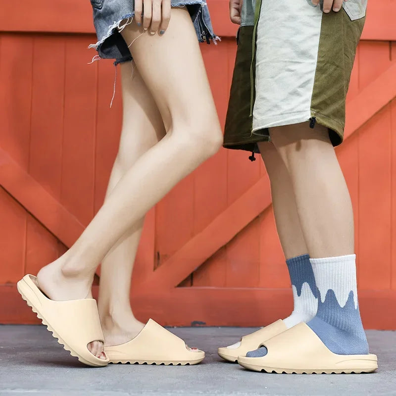 SLIDE YEEZY - CHINELO EM EVA ULTRAMACIO 